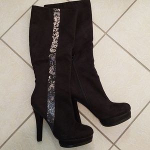 Jennifer Lopez suede w/sequins inside zip*Firm